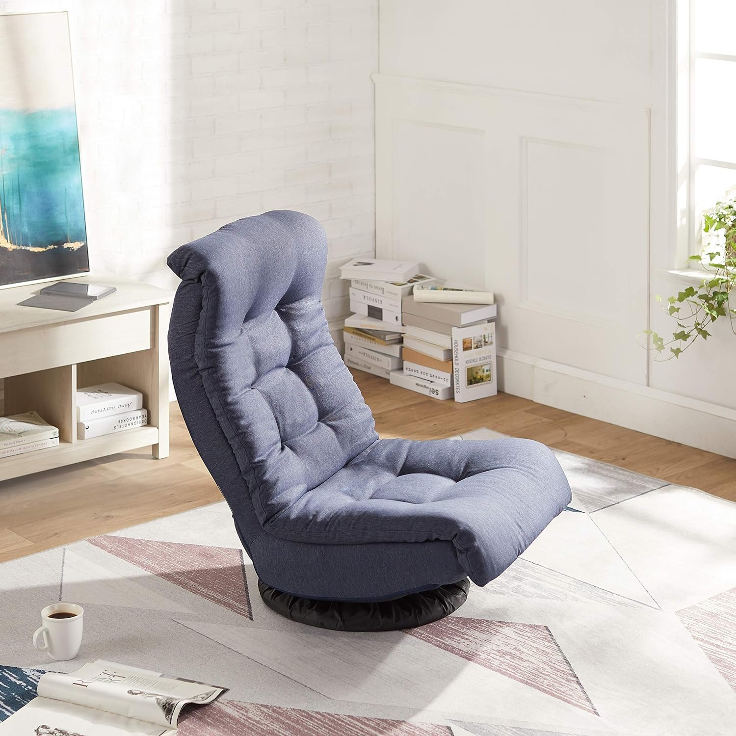Amazon Basics Swivel Foam Lounge Chair Review