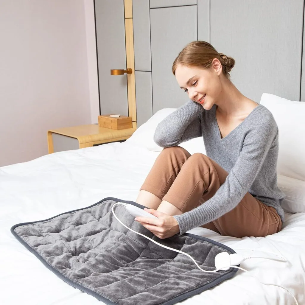 Ambershine Weighted Heating Pad 45cmx85cm XXXL King Size, 6lbs with Fast-Heating Technology10 Temperature Settings, Flannel Electric Heating Pad/Pain Relief for Back/Neck/Shoulders/Abdomen/Legs Ambershine Weighted Heating Pad 45cmx85cm XXXL King Size, 6lbs with Fast-Heating Technology10 Temperature Settings, Flannel Electric Heating Pad/Pain Relief for Back/Neck/Shoulders/Abdomen/Legs