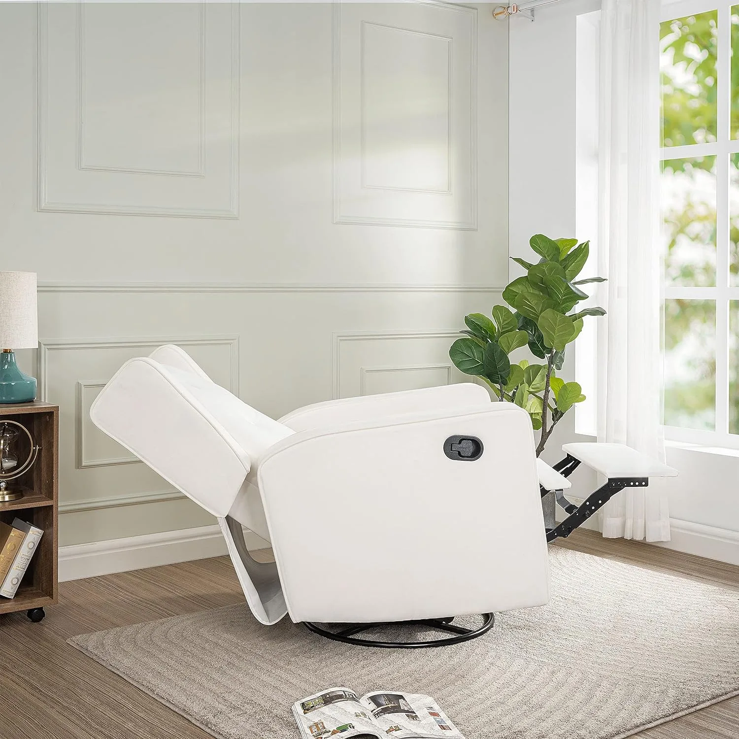 Nursery Glider Review