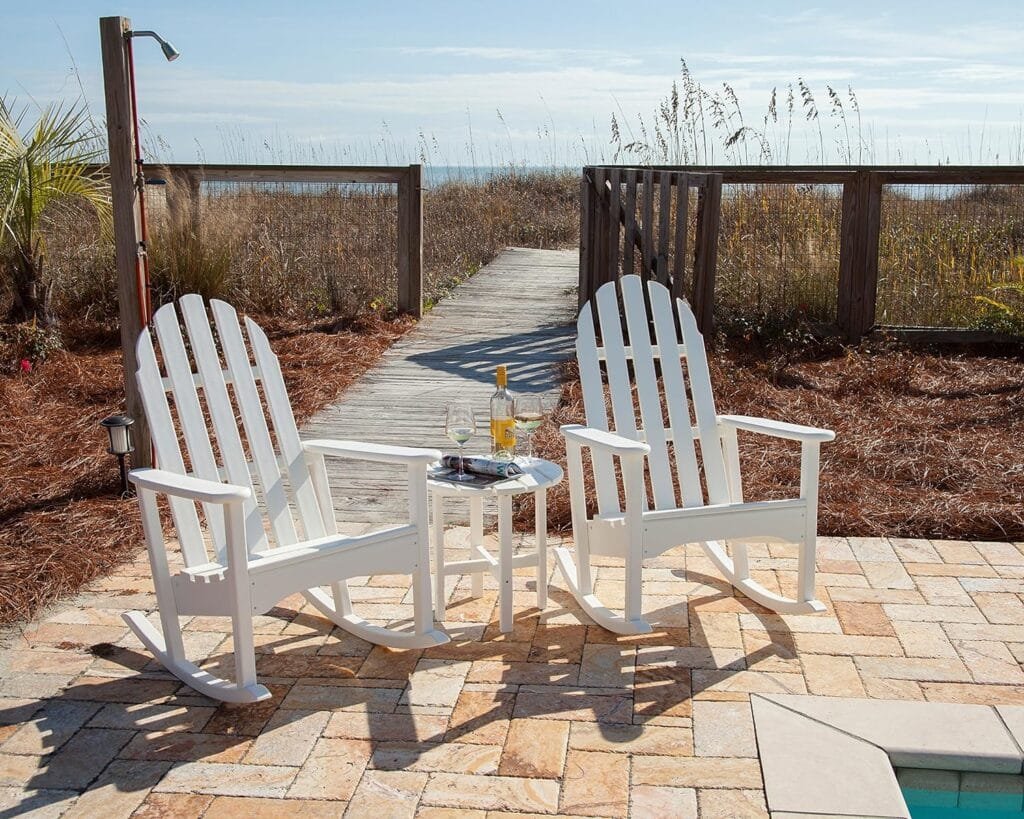 POLYWOOD R100WH Presidential Rocking Chair, White  RST18WH Round 18 Side Table, White
